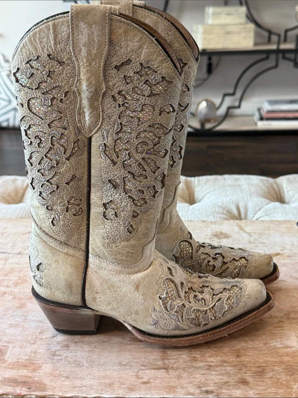 Corral Teens Size 2 Embellished Taupe Western Cowboy boots